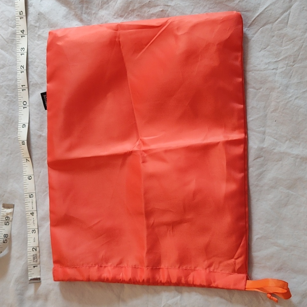 Packing Cubes Travel Bundle Collapsible Water Bottle & Silicone Bottle Covers - Picture 13 of 16